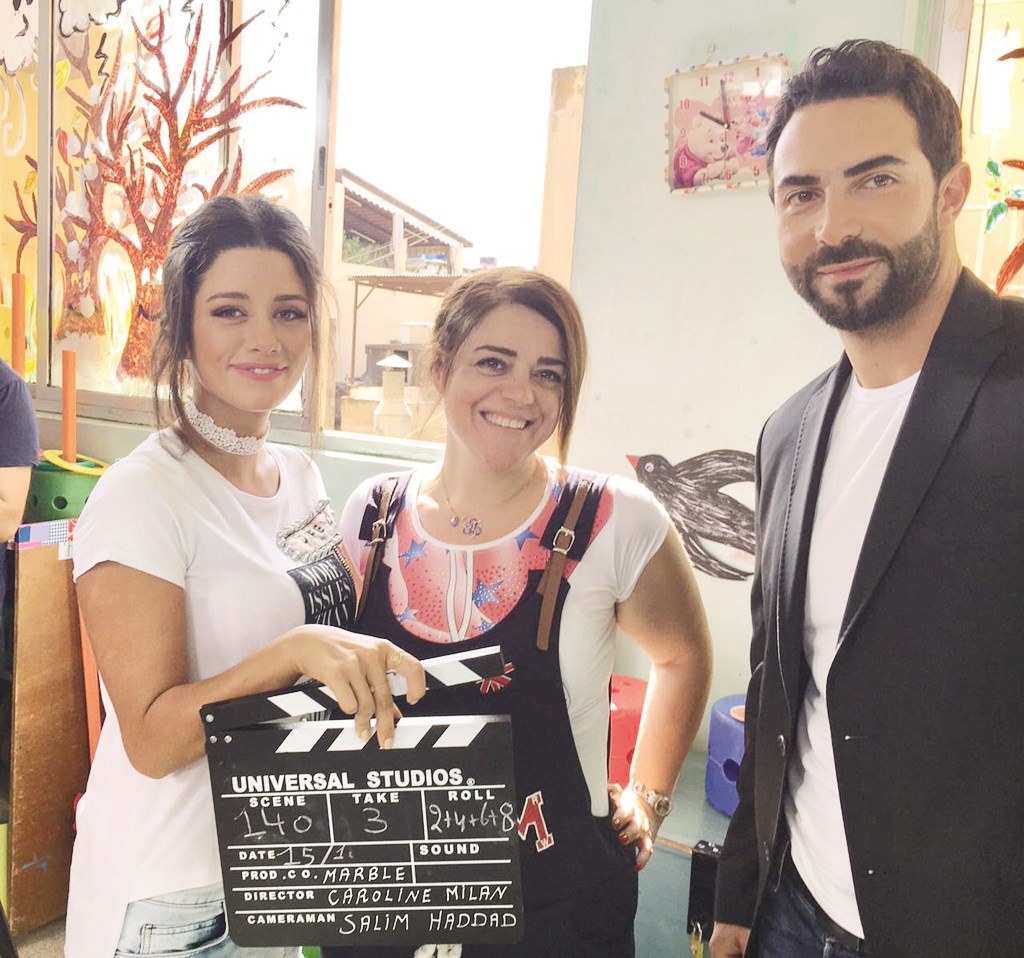 u0643u0627u0631u0644u0648u0633 u0639u0627u0632u0627u0631 u0648u0643u0627u0631u0648u0644u064au0646 u0645u064au0644u0627u0646 u0648u0633u064au0646u062bu064au0627 u062eu0644u064au0641u0629 u0641u064a u0643u0648u0627u0644u064au0633 u0627u0644u0641u064au0644u0645