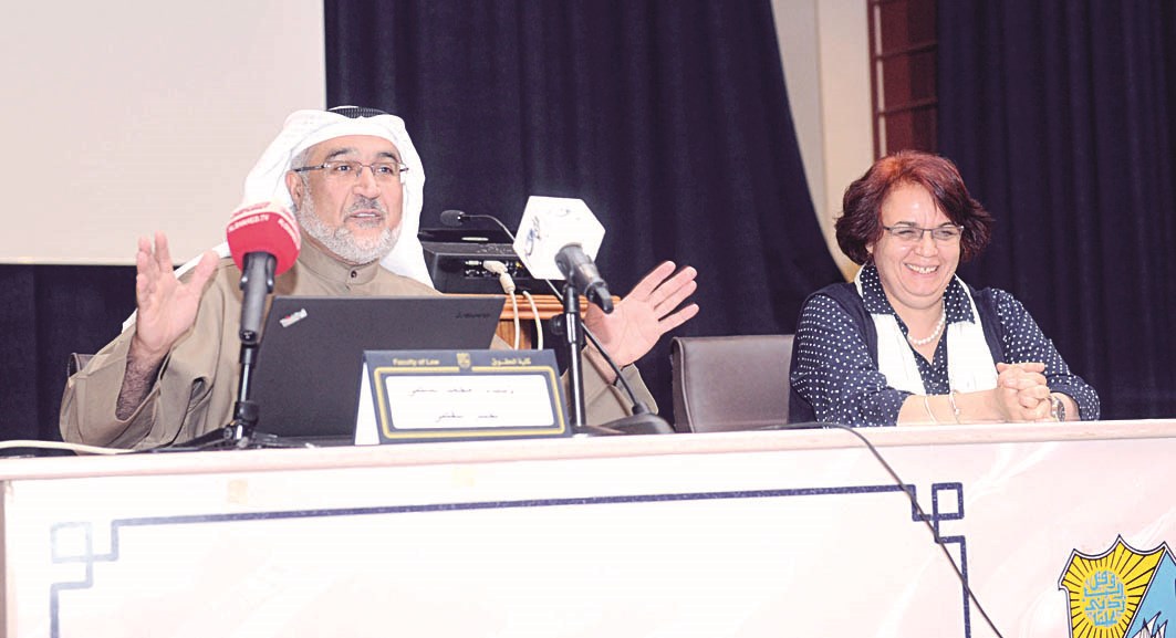 u0627u0644u0634u0637u064a u0648u062fu0634u062au064a u062eu0644u0627u0644 u0627u0644u0646u062fu0648u0629  (u062au0635u0648u064au0631 u0632u0643u0631u064au0627 u0639u0637u064au0629)