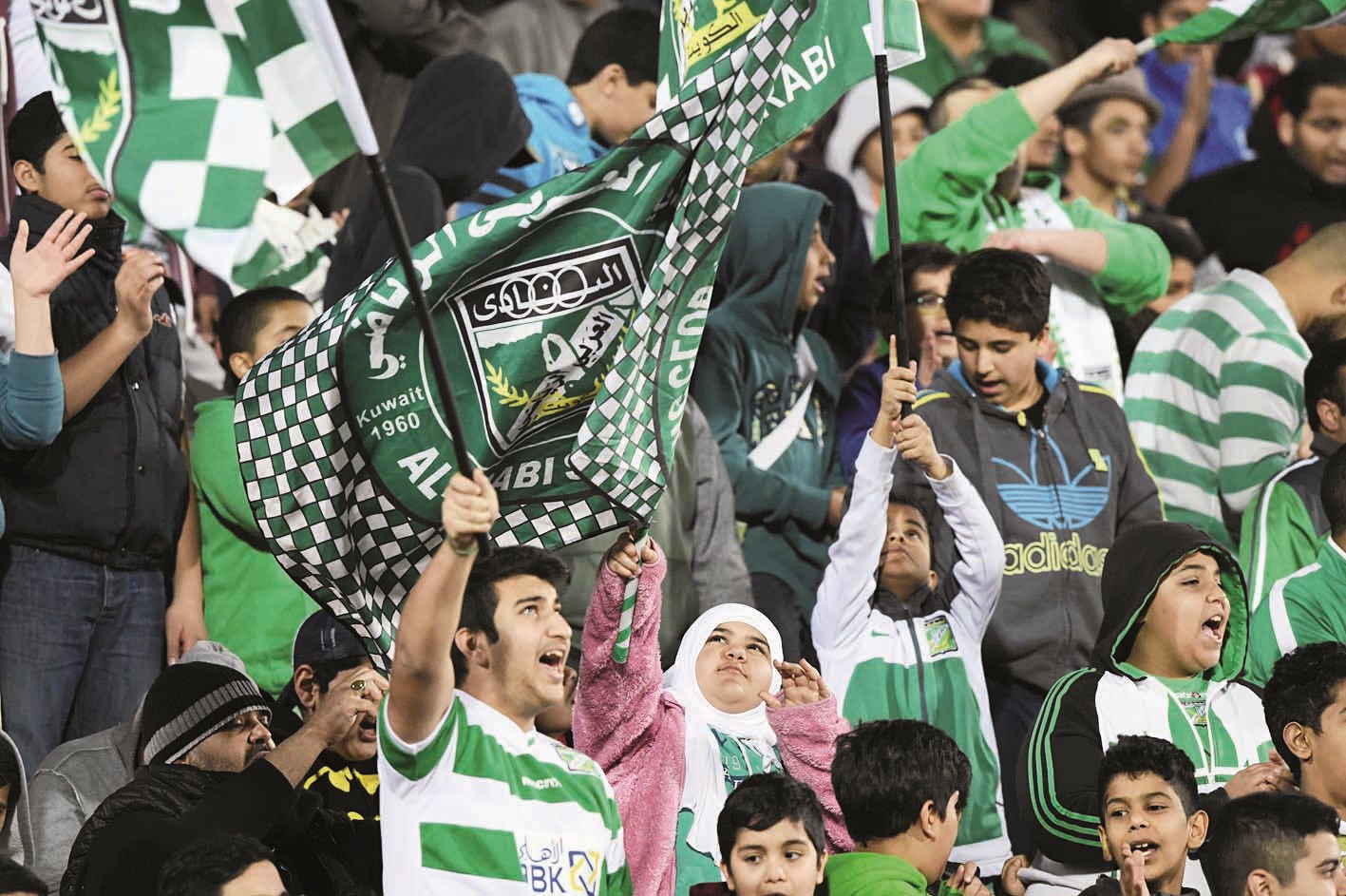 جمهور «العربي» خلال المباراة (تصوير جاسم بارون)