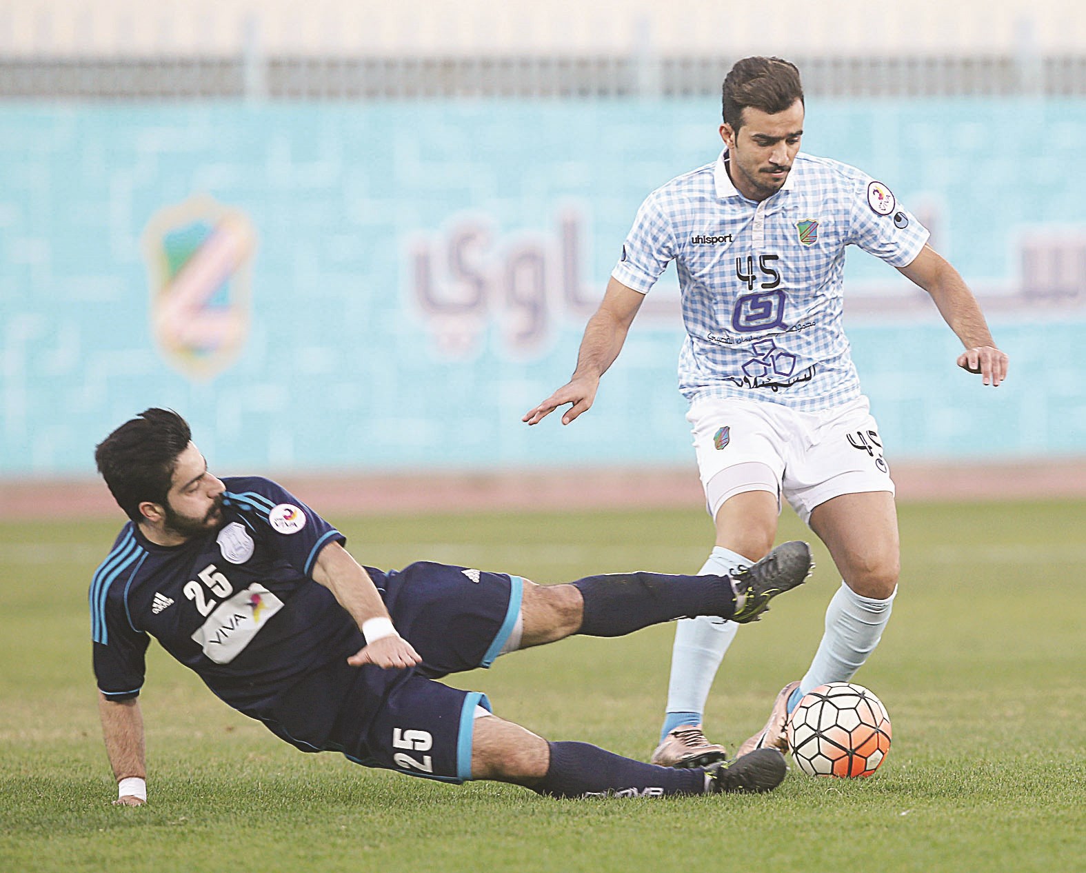 u0645u062du0627u0648u0644u0629 u0644u0639u0631u0642u0644u0629 u0645u0647u0627u062cu0645 u0627u0644u0633u0627u0644u0645u064au0629 u0641u064au0635u0644 u0627u0644u0639u0646u0632u064a (u0627u0644u0623u0632u0631u0642 u062fu0648u062a u0643u0648u0645 )