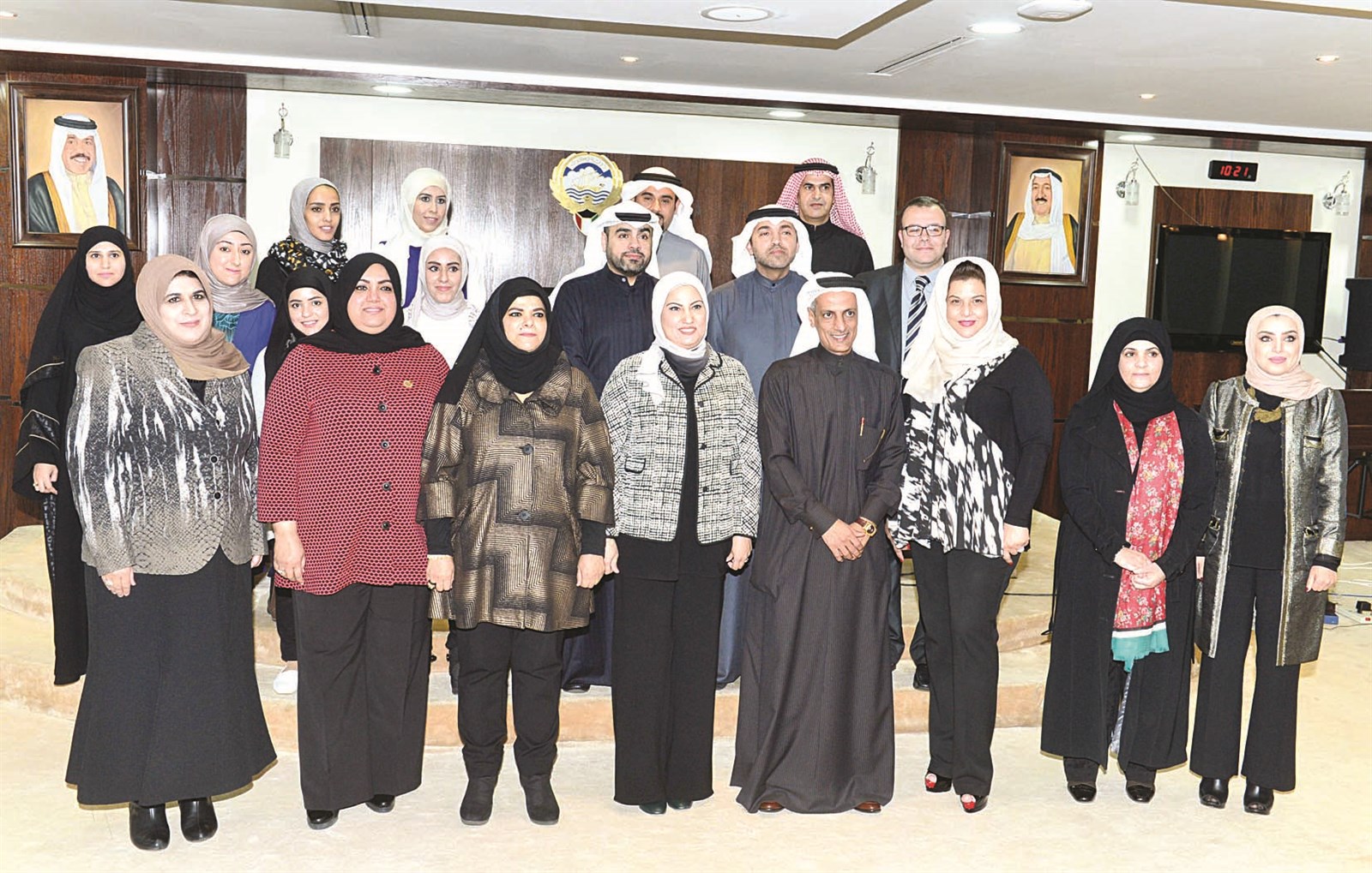 u0644u0642u0637u0629 u062cu0627u0645u0639u0629 u0628u0639u062f u0627u0644u062au0648u0642u064au0639 (u062au0635u0648u064au0631 u0645u0648u0633u0649 u0639u064au0627u0634)