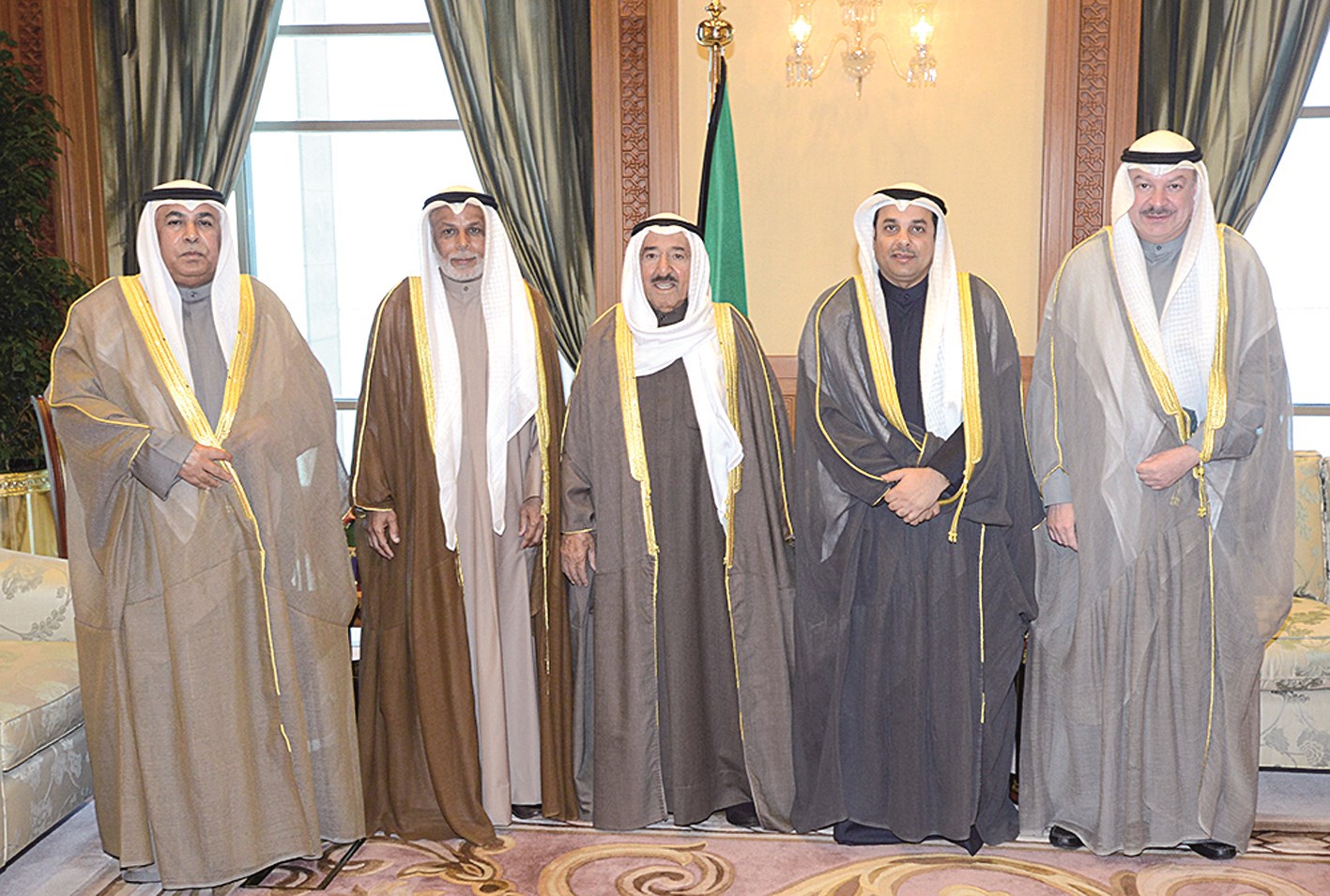 سموه متوسطاً الصانع والمطاوعة وبوقماز والسريع