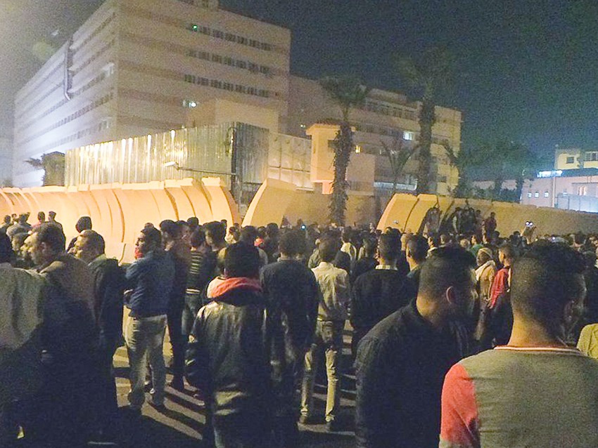 u0645u0635u0631u064au0648u0646 u064au062au062cu0645u0647u0631u0648u0646 u0641u064a u0645u062du064au0637 u0645u062fu064au0631u064au0629 u0623u0645u0646 u0627u0644u0642u0627u0647u0631u0629 u0628u0639u062f u0645u0642u062au0644 u0627u0644u0633u0627u0626u0642