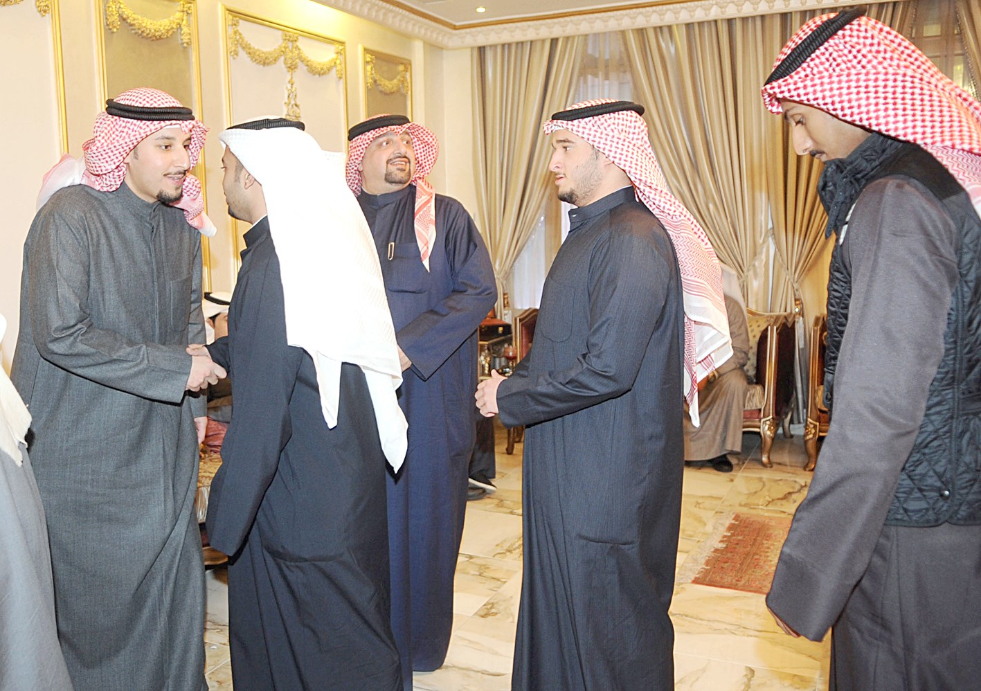 u0645u0632u064au062f u0627u0644u0645u0639u0648u0634u0631u062cu064a u064au062au0644u0642u0649 u0627u0644u062au0647u0646u0626u0629 u0628u0625u0637u0644u0627u0642 u062du0645u0644u062au0647 u0627u0644u0627u0646u062au062eu0627u0628u064au0629