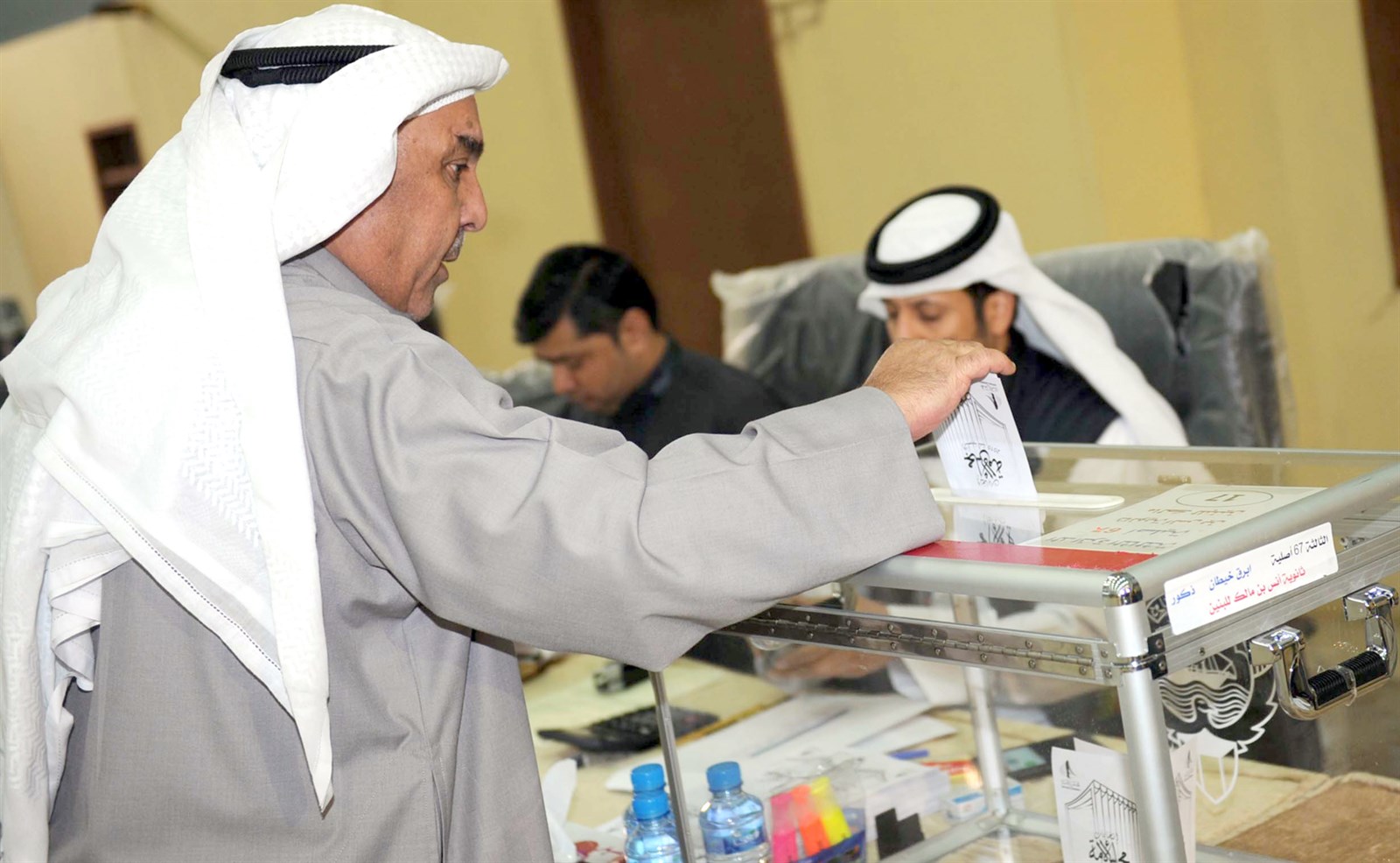 u064au062fu0644u064a u0628u0635u0648u062au0647 u0641u064a u062eu064au0637u0627u0646