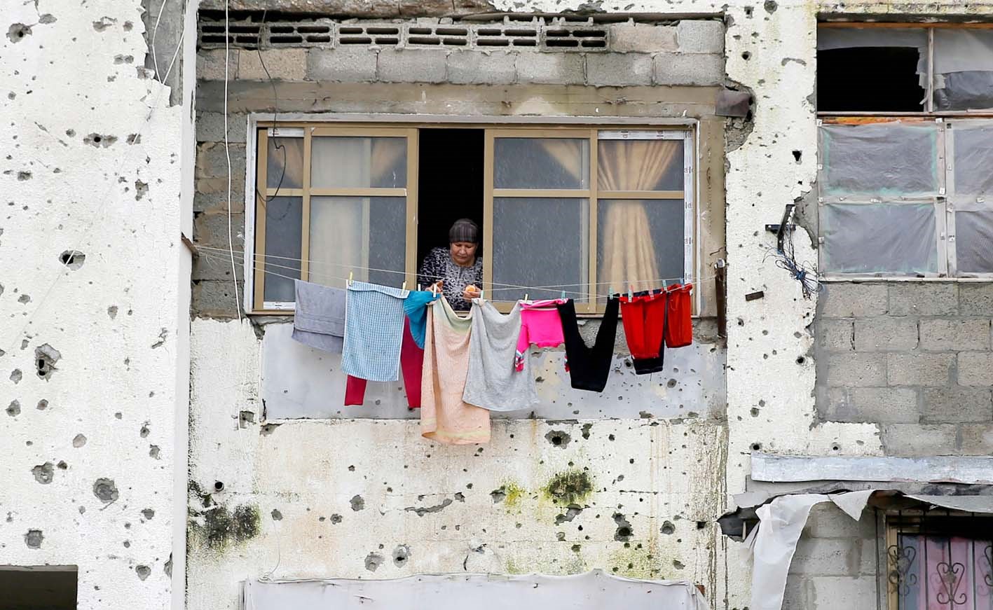 u0641u0644u0633u0637u064au0646u064au0629 u062au0646u0634u0631 u0627u0644u063au0633u064au0644 u0641u064a u0645u0646u0632u0644u0647u0627 u0627u0644u0645u062au0636u0631u0651u0631 u0641u064a u0628u064au062a u0644u0627u0647u064au0627 u0641u064a u0642u0637u0627u0639 u063au0632u0629 u0623u0645u0633          (u0627 u0628)