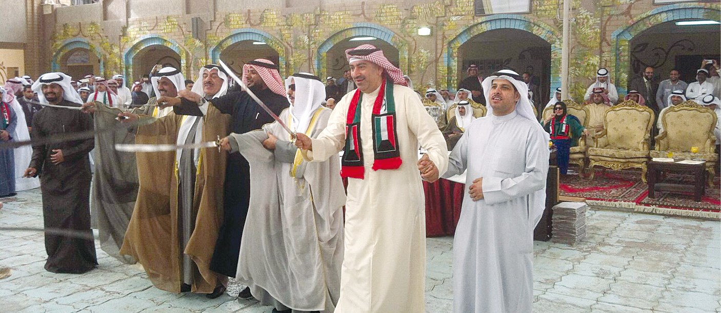 u0645u062fu064au0631 u00abu062au0639u0644u064au0645u064au0629 u0627u0644u062cu0647u0631u0627u0621u00bb u0648u0644u064au062f u0627u0644u063au064au062b u064au0624u062fu064a u0627u0644u0639u0631u0636u0629 u0645u0639 u0627u0644u0625u062fu0627u0631u0629 u0627u0644u0645u062fu0631u0633u064au0629