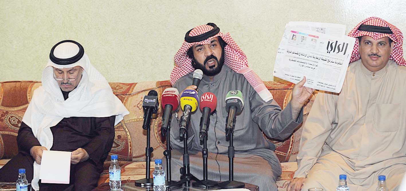 u0627u0644u062fu062du0627u0645 u0645u0633u062au0634u0647u062fu0627u064b u0628u0645u0627u0648u0631u062f u0641u064a u00abu0627u0644u0631u0627u064au00bb u0639u0646 u0631u0641u0639 u0623u0633u0639u0627u0631 u0627u0644u0642u0633u0627u0626u0645 u0627u0644u0635u0646u0627u0639u064au0629 u0648u0625u0644u0649 u062cu0627u0646u0628u0647 u0645u062du0645u062f u0637u0646u0627 (u062au0635u0648u064au0631 u0632u0643u0631u064au0627 u0639u0637u064au0629 )