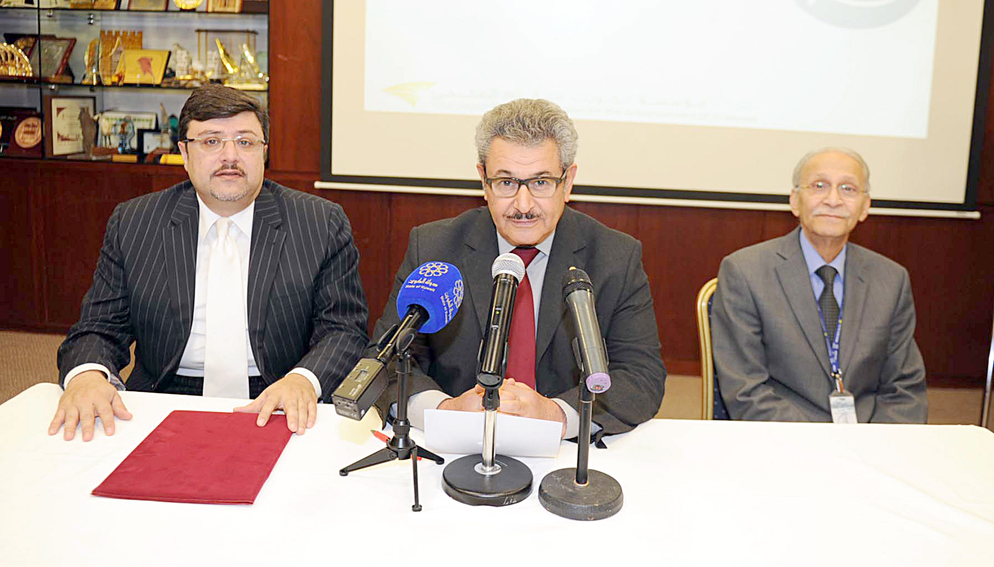 u0627u0644u0645u0637u0648u0639 u0648u0633u0648u0642u064au0629 u062eu0644u0627u0644 u0627u0644u0645u0624u062au0645u0631 (u062au0635u0648u064au0631 u0637u0627u0631u0642 u0639u0632u0627u0644u062fu064au0646)