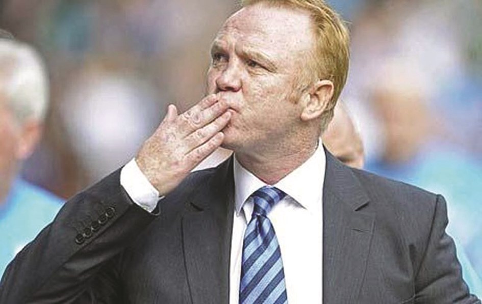 u0645u062fu0631u0628 u0641u0631u064au0642 u0627u0644u0632u0645u0627u0644u0643 u0623u0644u064au0643u0633 u0645u0627u0643u0644u064au0634