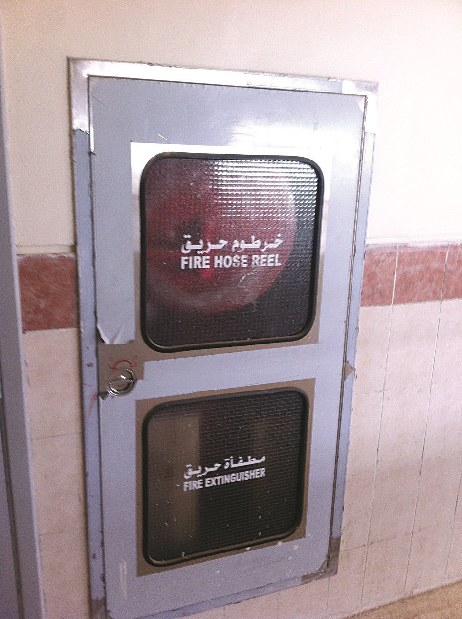 فوهات الحريق... تحتاج إلى اعتماد الإطفاء