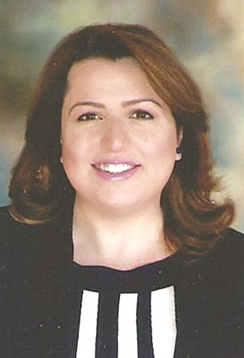 دينا الحفار