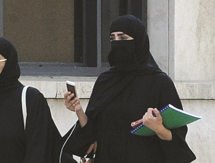 لا استغناء عن الموبايل