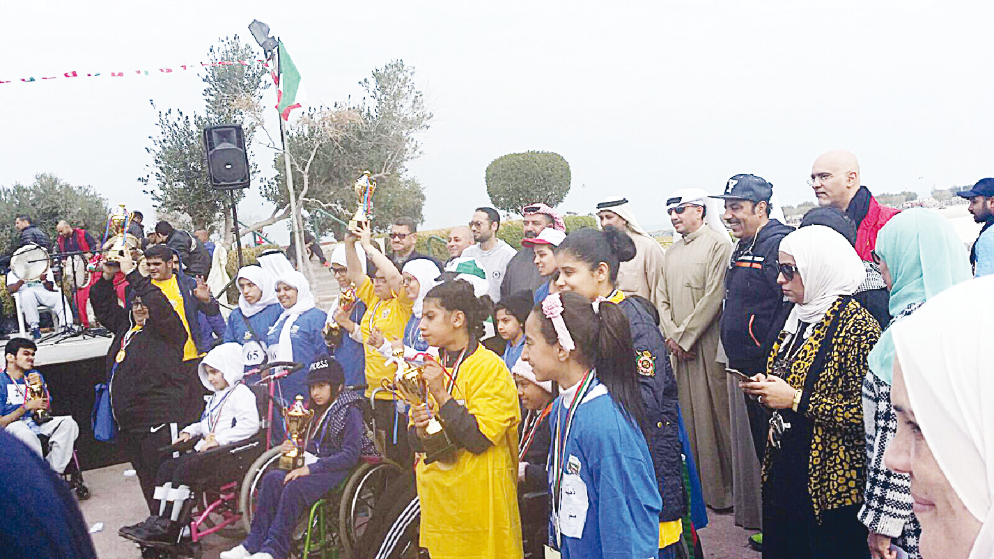 u062au0643u0631u064au0645 u0627u0644u0641u0627u0626u0632u064au0646 u0641u064a u0645u0627u0631u0627u062bu0648u0646 u0627u0644u062au0631u0628u064au0629 u0627u0644u062eu0627u0635u0629