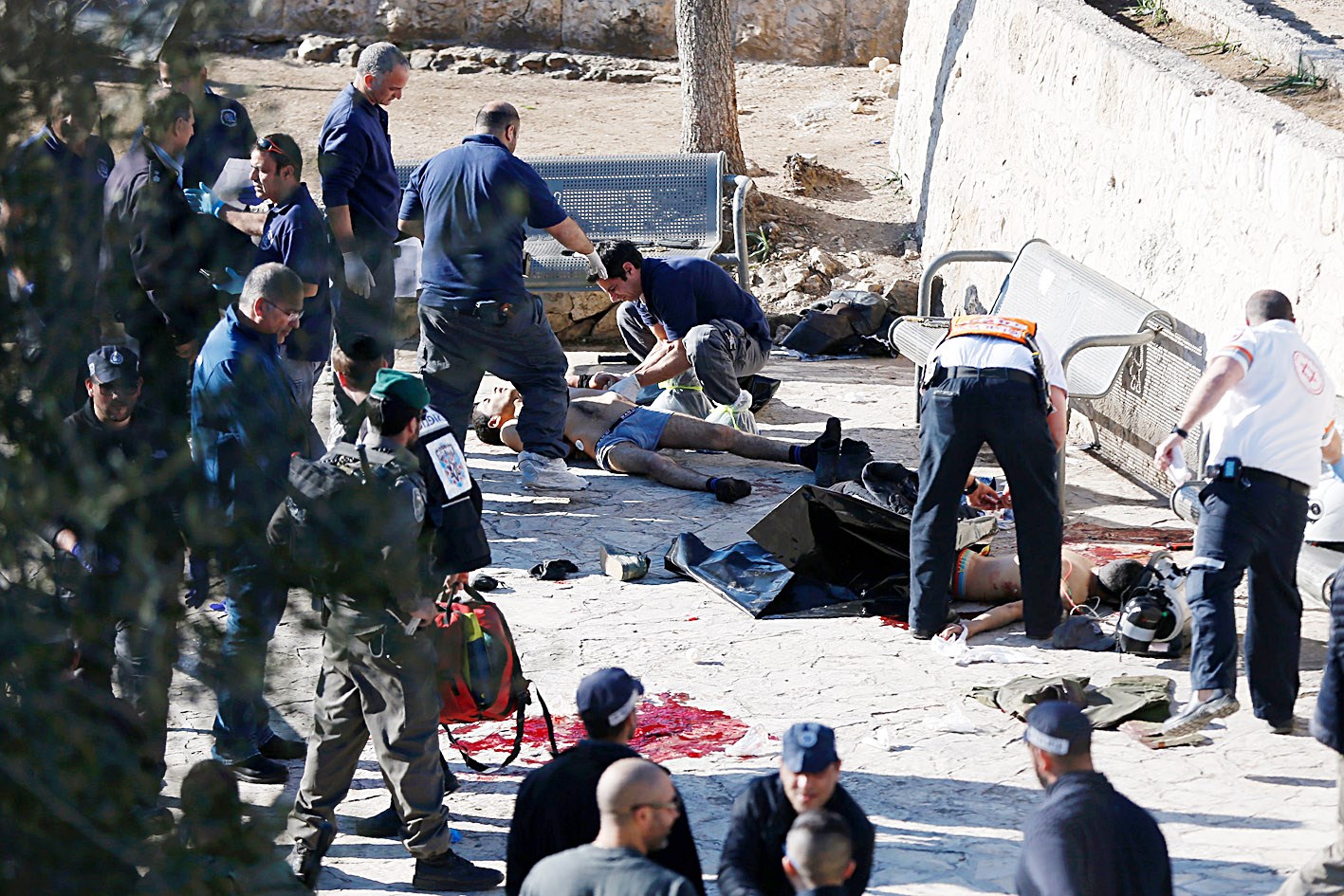 u0636u0628u0627u0637 u0645u0646 u0627u0644u0634u0631u0637u0629 u0627u0644u0625u0633u0631u0627u0626u064au0644u064au0629 u0648u0645u0648u0638u0641u0648 u0637u0648u0627u0631u0626 u062du0648u0644 u062cu062bu062au064a u0641u0644u0633u0637u064au0646u064au064au0646 u0641u064a u0627u0644u0642u062fu0633  ( u0627 u0641 u0628)