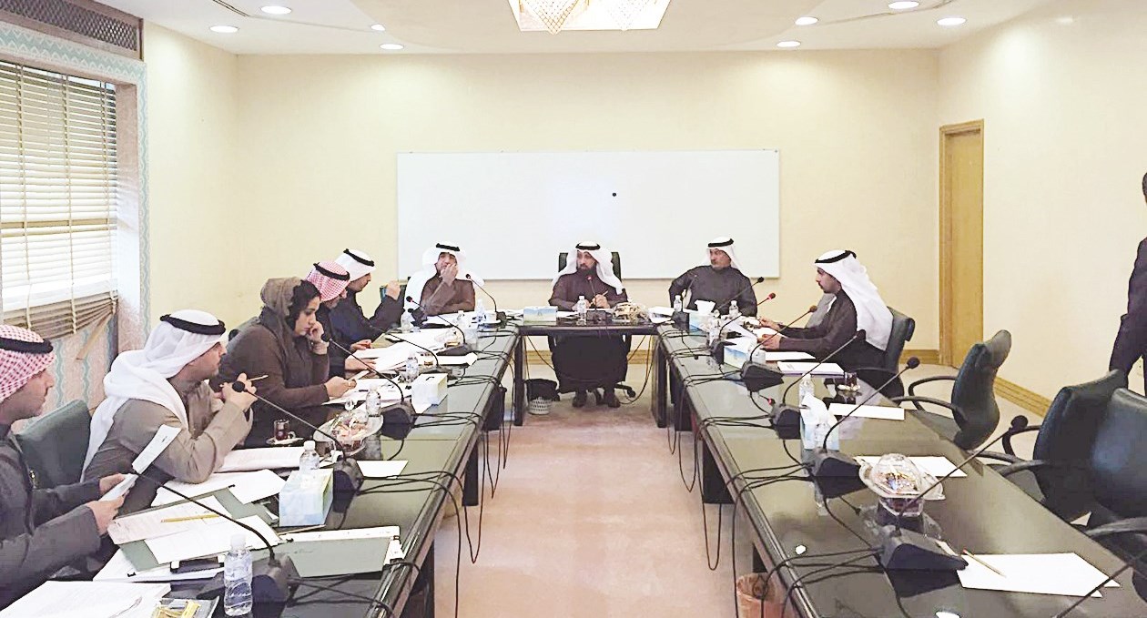 u0627u0644u0639u062cu0645u064a u0645u062au0631u0626u0633u0627u064b u0627u062cu062au0645u0627u0639 u0627u0644u0644u062cu0646u0629