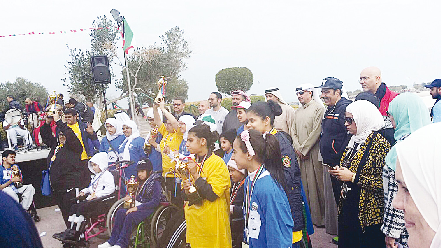 u062au0643u0631u064au0645 u0627u0644u0641u0627u0626u0632u064au0646 u0641u064a u0645u0627u0631u0627u062bu0648u0646 u0627u0644u062au0631u0628u064au0629 u0627u0644u062eu0627u0635u0629