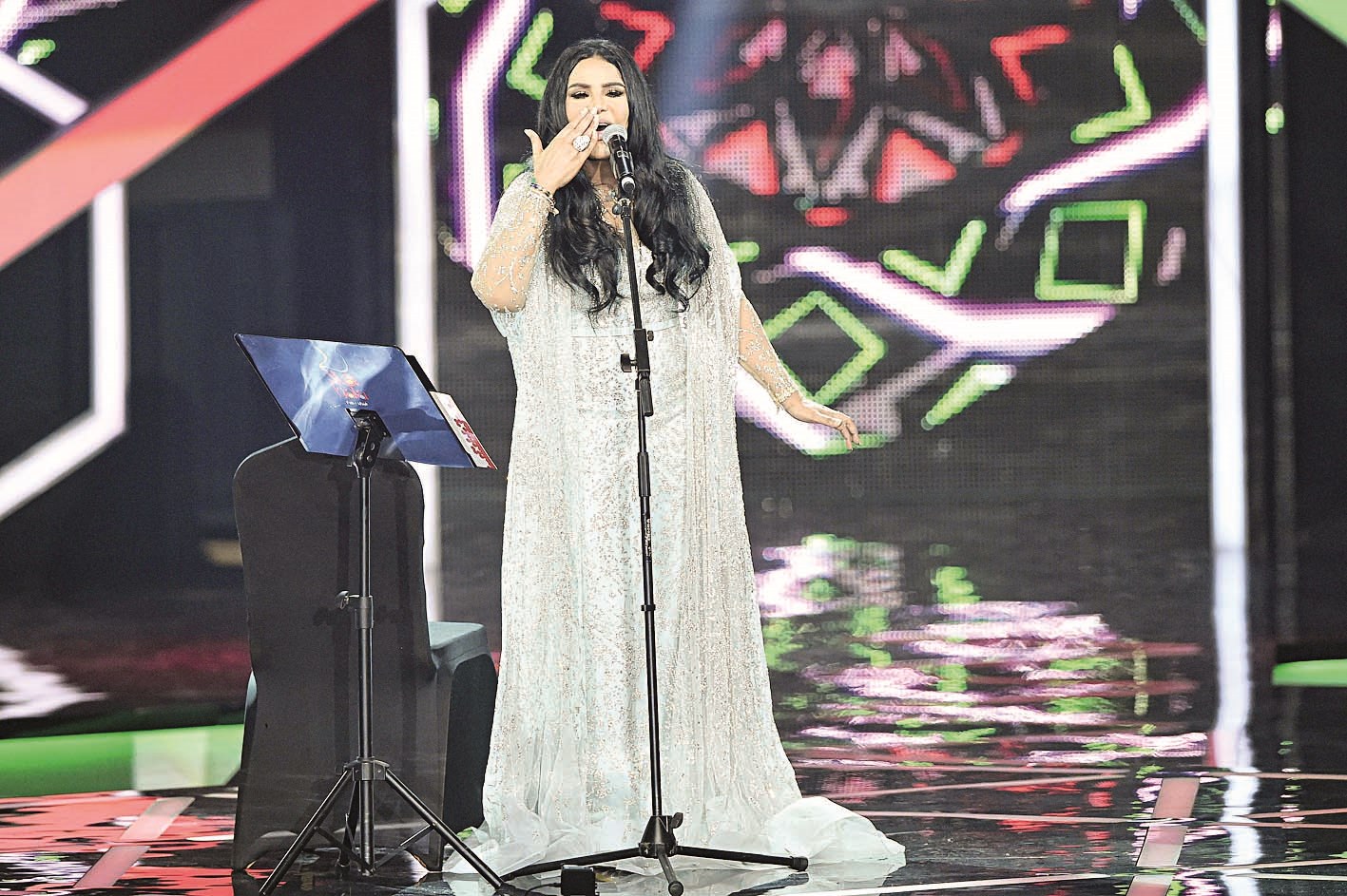 أحلام على المسرح