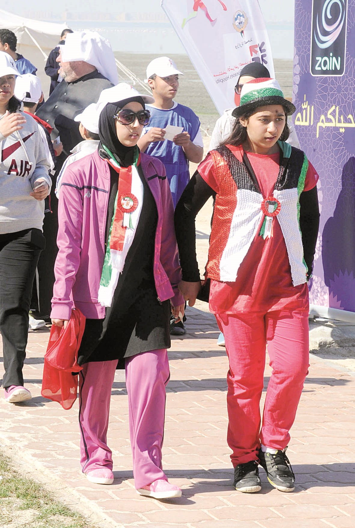 مشاركتان بطابع وطني