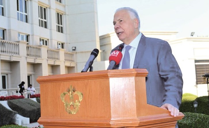 أبوظهر متحدثاَ