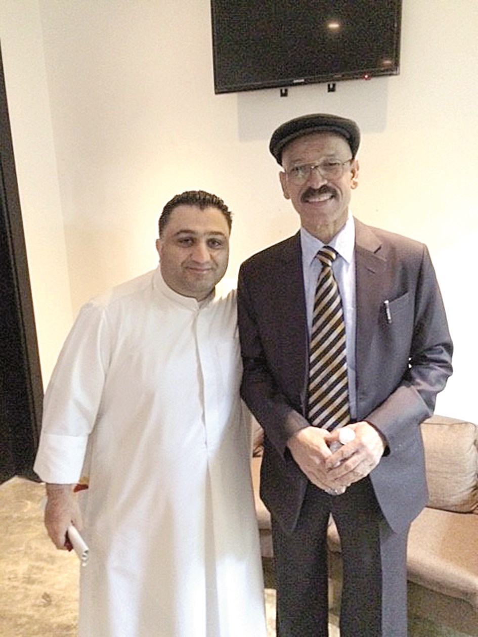 أبو سلام مع الزميل حسين خليل