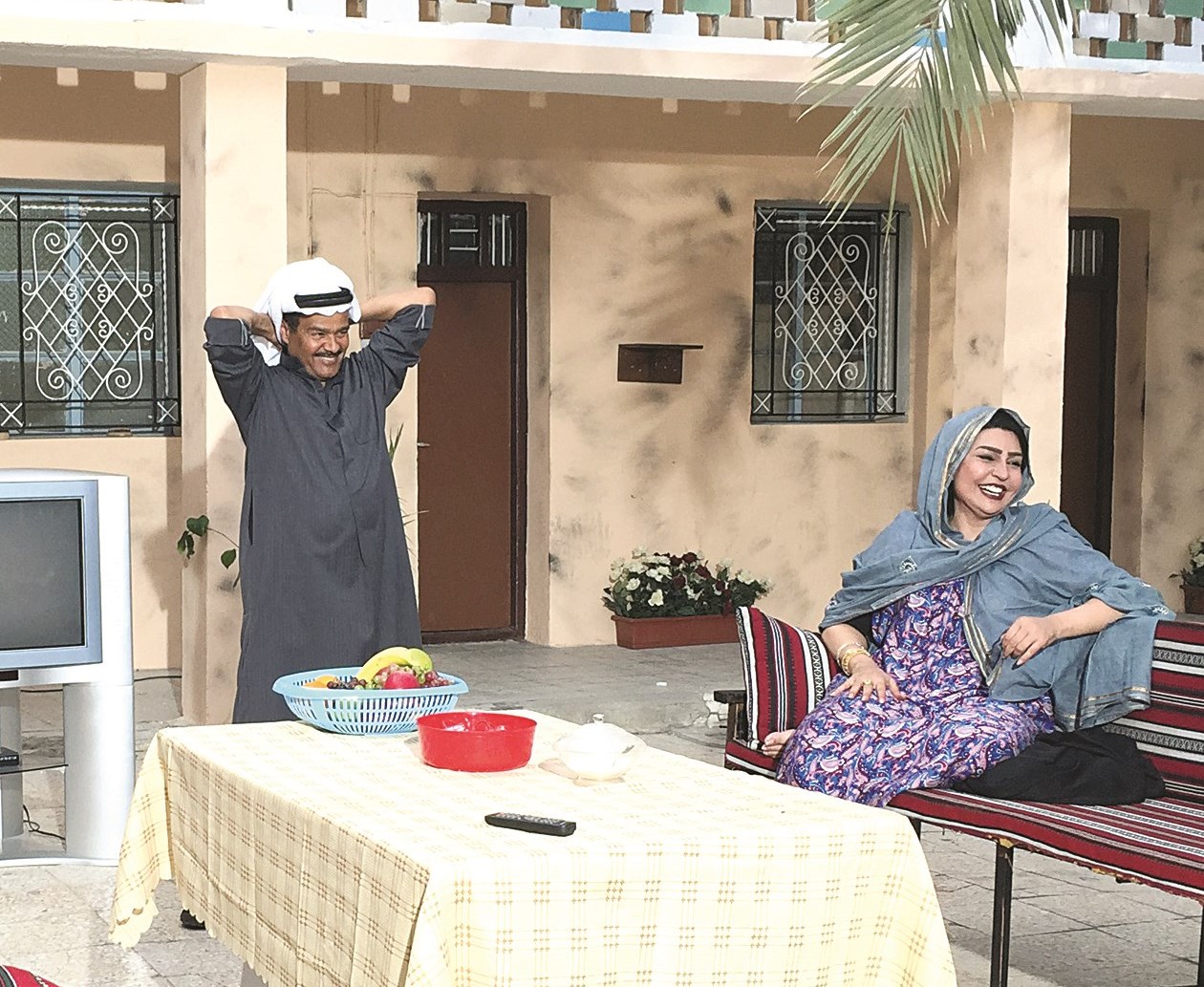 مشهد يجمع عبدالرحمن العقل وهدى الخطيب