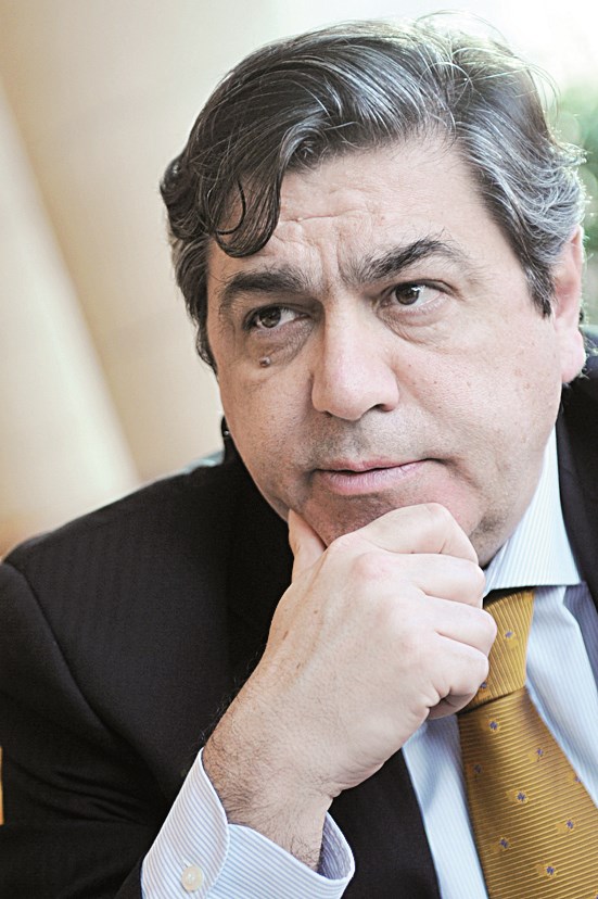 u0623u0648u0644u064au0648u064au0631u0627 u0645u062au062du062fu062bu0627u064b u0644u0640 u00abu0627u0644u0631u0627u064au00bb (u062au0635u0648u064au0631 u0646u0648u0631 u0647u0646u062fu0627u0648u064a)