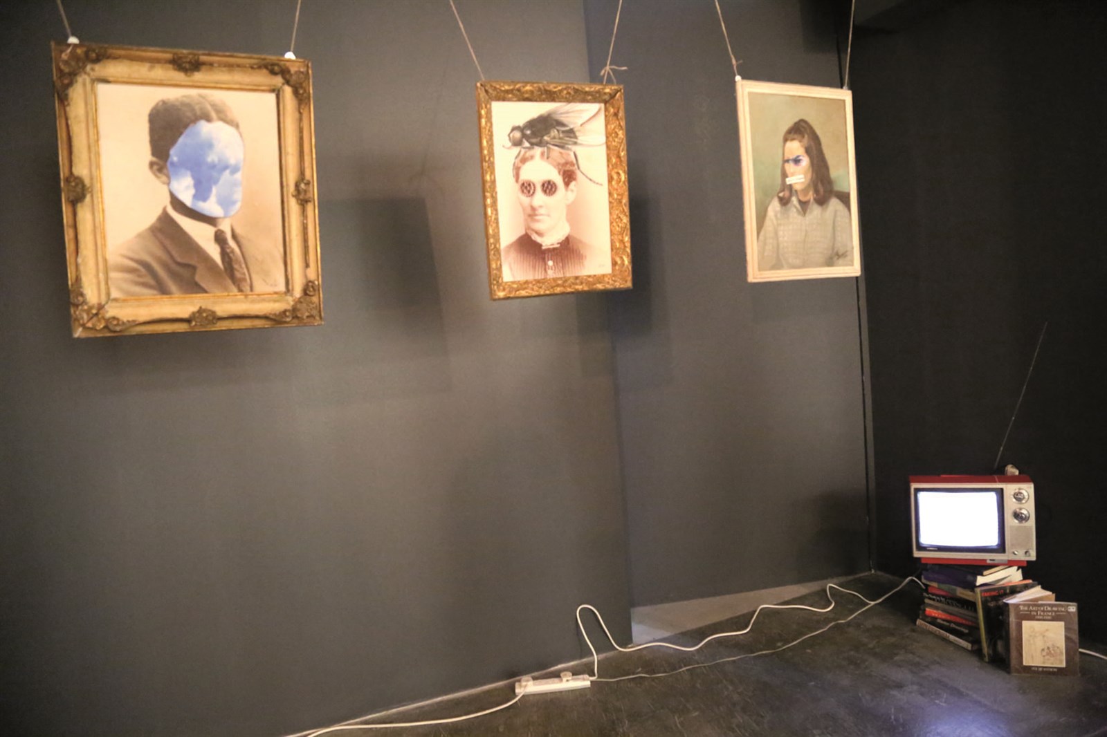 u0644u0648u062du0627u062a u0633u0631u064au0627u0644u064au0629 u0644u0634u062eu0635u064au0627u062a u062au0627u0631u064au062eu064au0629  (u062au0635u0648u064au0631 u0643u0631u0645 u0630u064au0627u0628)