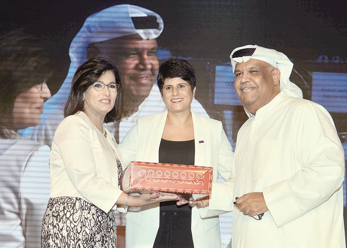 تكريم «بلبل الخليج» نبيل شعيل (تصوير موسى عياش)