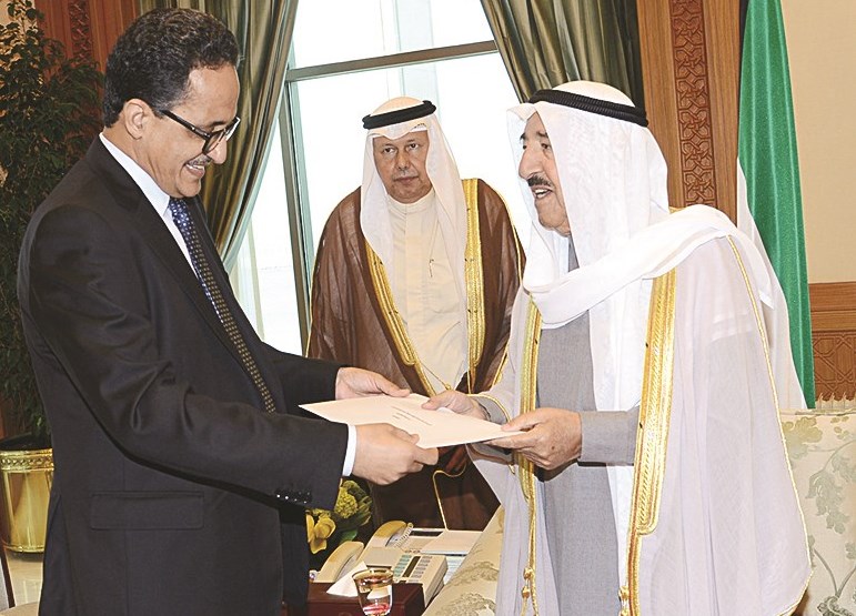 u0633u0645u0648 u0627u0644u0623u0645u064au0631 u0645u062au0633u0644u0645u0627u064b u0631u0633u0627u0644u0629 u0627u0644u0631u0626u064au0633 u0627u0644u0645u0648u0631u064au062au0627u0646u064a