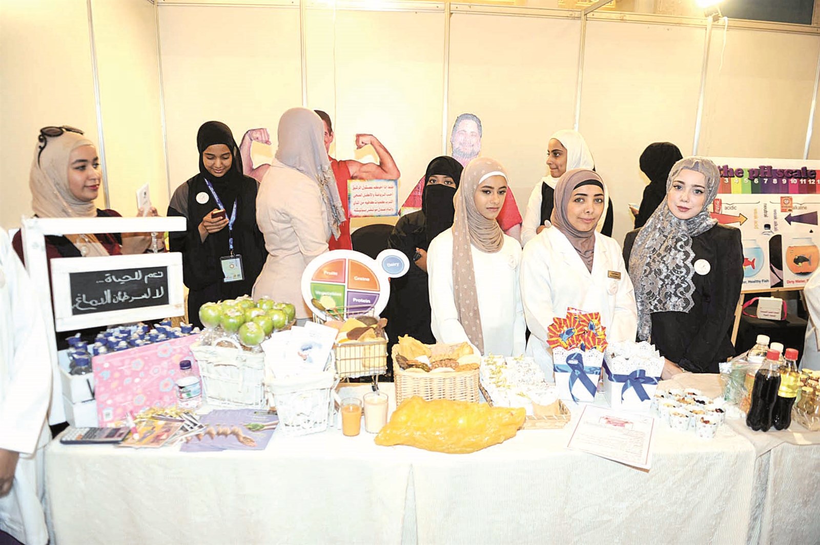 من الأجنحة المشاركة في المعرض