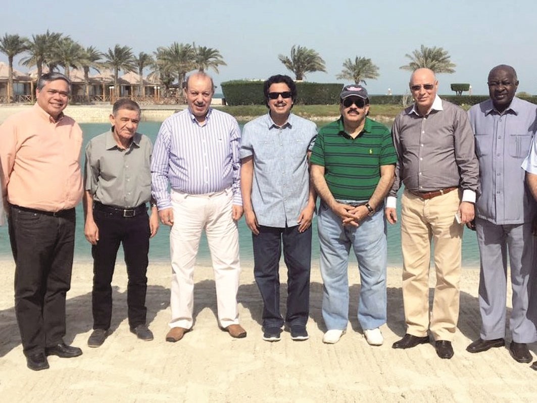 u0639u0632u0627u0645 u0627u0644u0635u0628u0627u062d u0648u0639u062fu062f u0645u0646 u0627u0644u0633u0641u0631u0627u0621 u0648u0631u062cu0627u0644 u0627u0644u0623u0639u0645u0627u0644