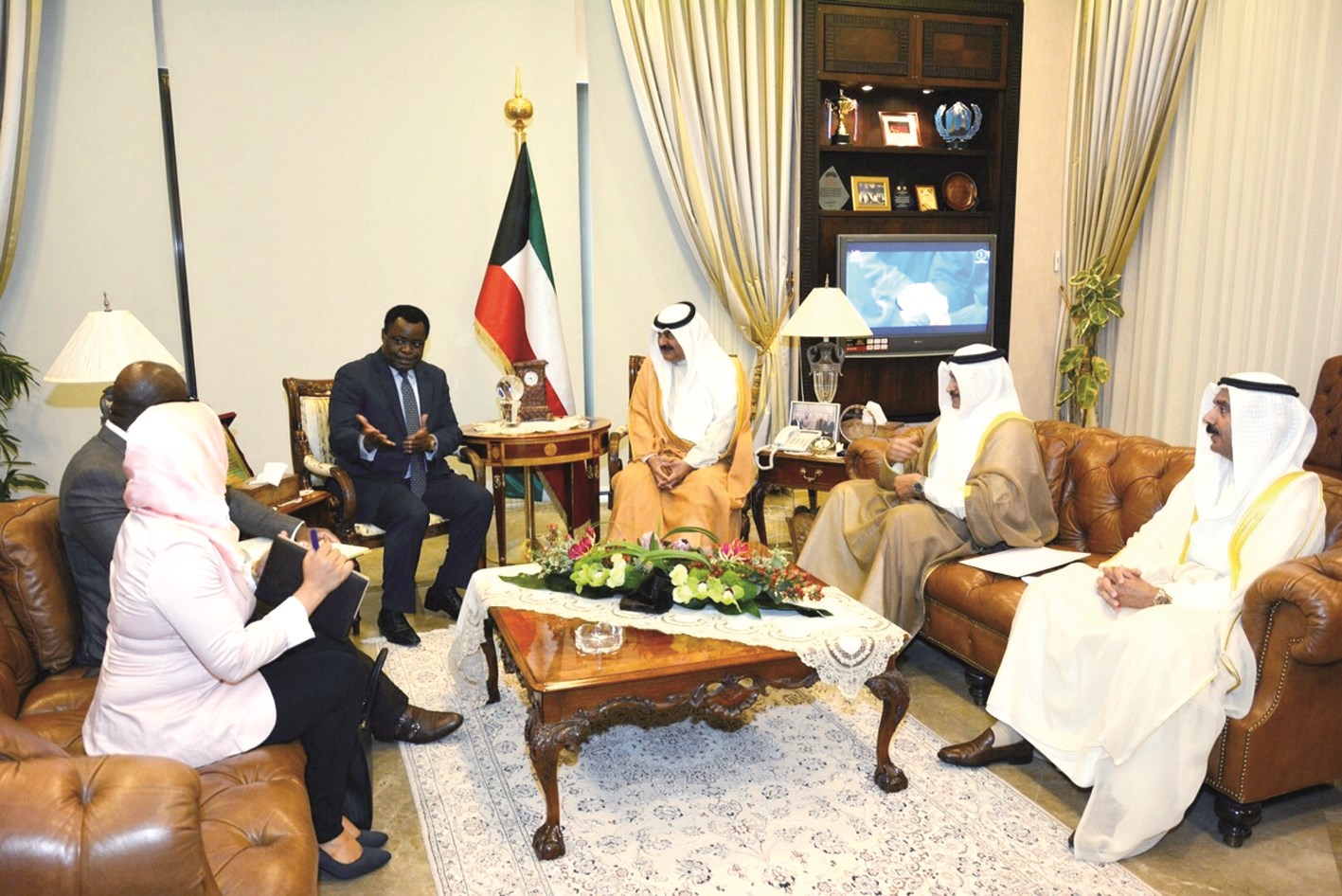 ...وسفير غينيا الاستوائية