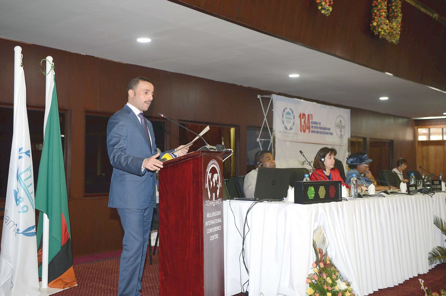 u0627u0644u0631u0626u064au0633 u0627u0644u063au0627u0646u0645 u062eu0644u0627u0644 u0625u0644u0642u0627u0621 u0643u0644u0645u062au0647