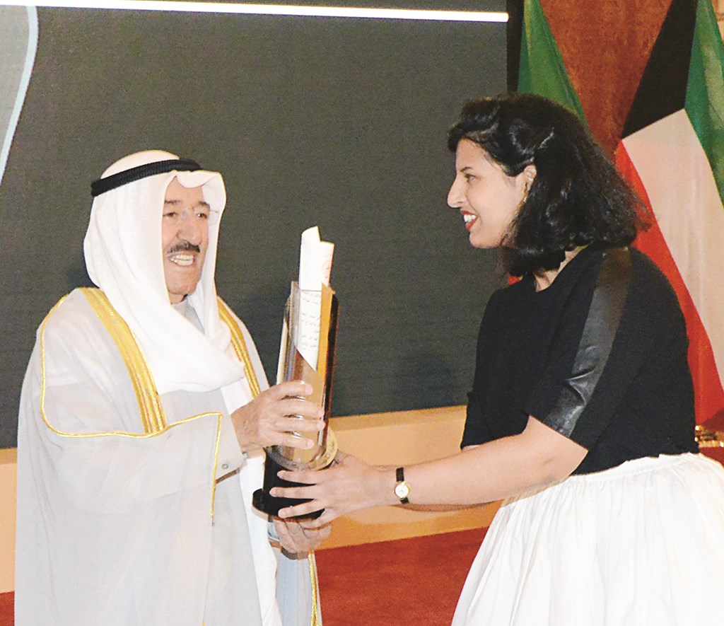 ... وإحدى الفائزات