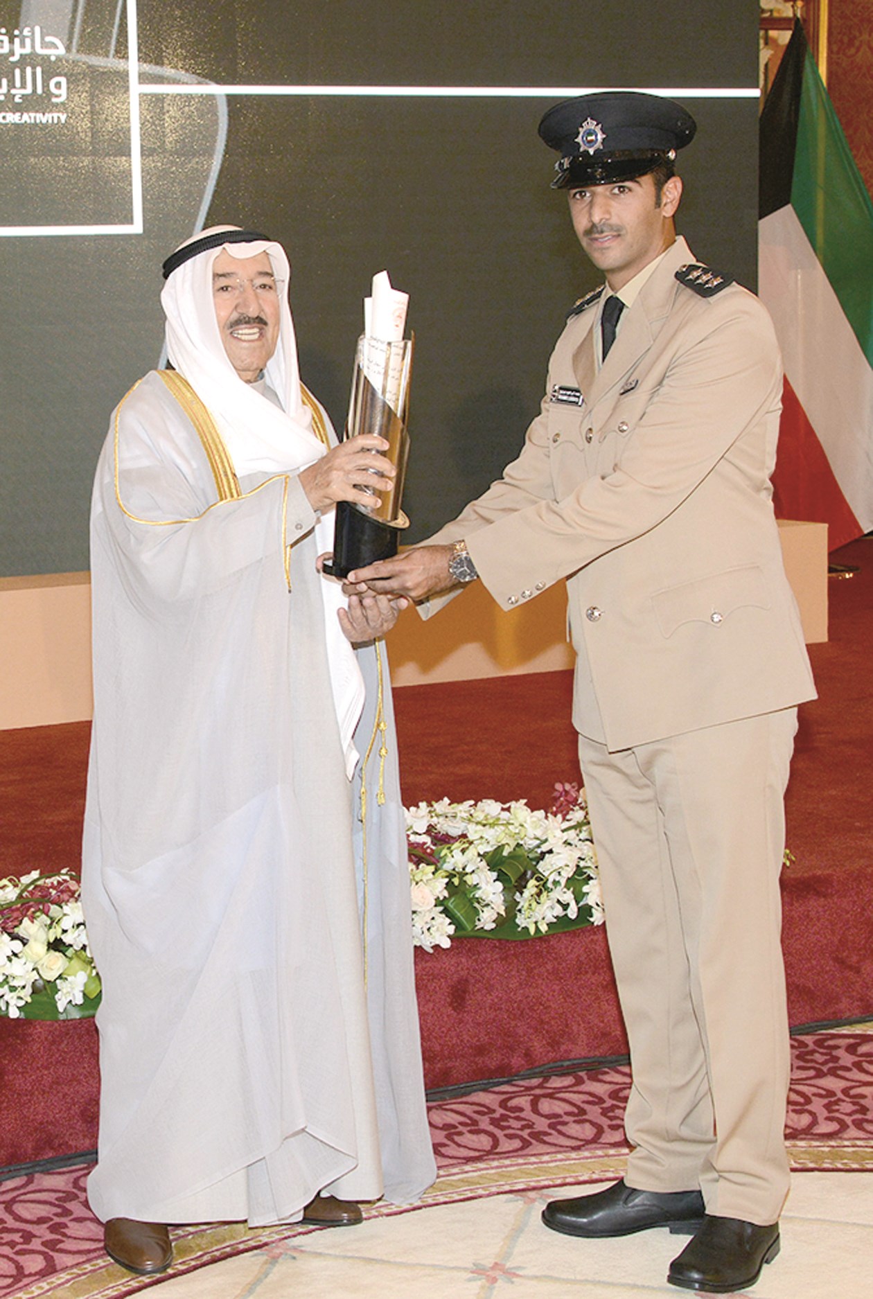 ... وعسكري فائز