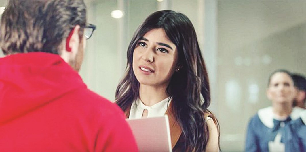 u0632u064au0646u0629 u0645u0643u064a u0648u0641u0624u0627u062f u064au0645u064au0646 u0641u064a u0645u0634u0647u062f u0645u0646 u00abBingou00bb