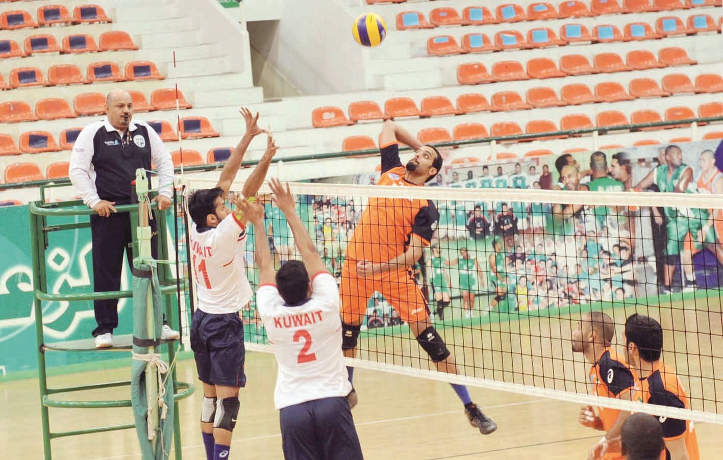 u0636u0631u0628u0629 u0633u0627u062du0642u0629 u0644u0643u0627u0638u0645u0629 u0648u062fu0641u0627u0639 u0645u0646 "u0627u0644u0643u0648u064au062a"  (u062au0635u0648u064au0631 u062cu0644u0627u0644 u0645u0639u0648u0636)