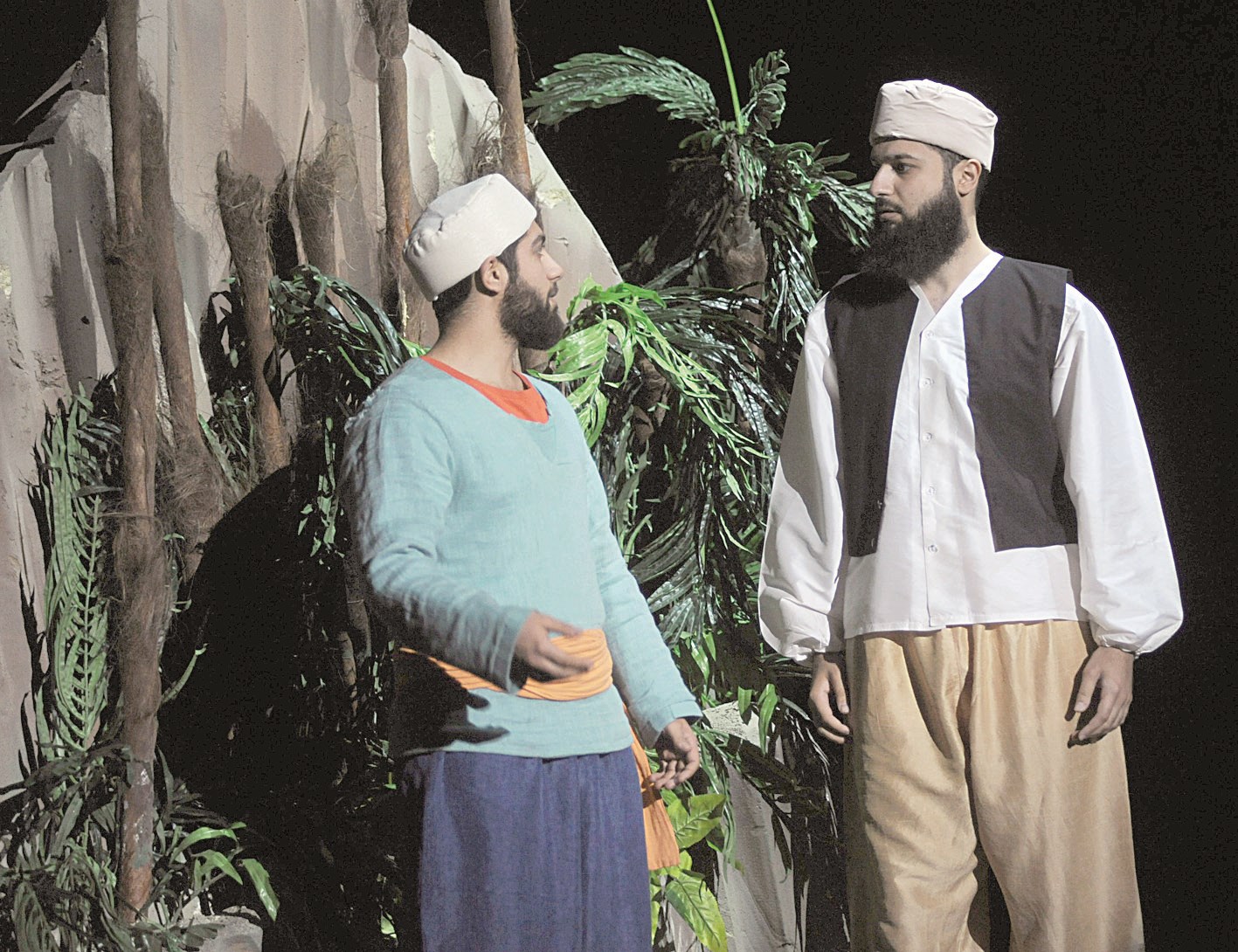 u0645u0634u0647u062f u0645u0646 u00abu0633u0646u062fu0628u0627u062f u0641u064a u062cu0632u064au0631u0629 u0627u0644u0638u0644u0627u0645u00bb (u062au0635u0648u064au0631 u0643u0631u0645 u0630u064au0627u0628)