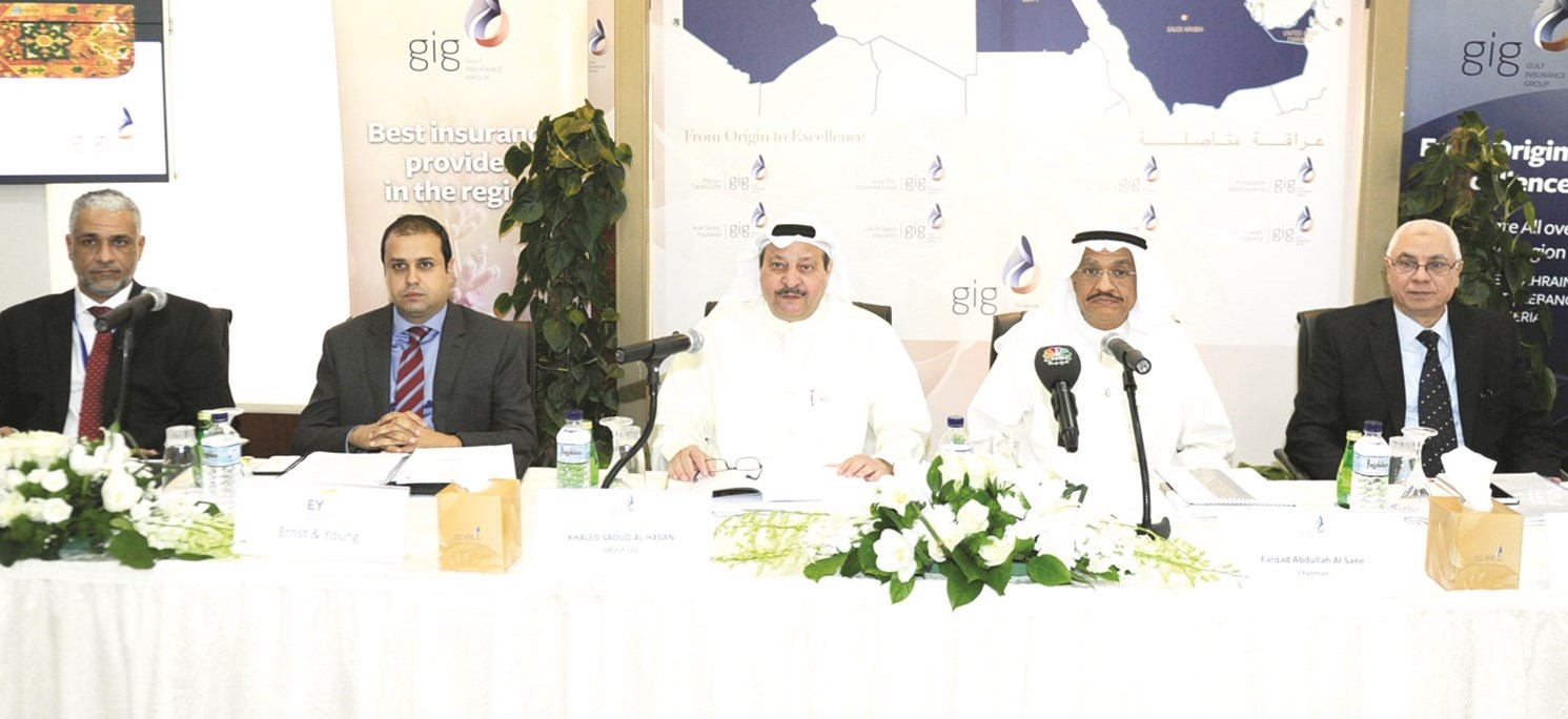 u0627u0644u062du0633u0646 u0645u062au0631u0626u0633u0627u064b u0627u0644u0627u062cu062au0645u0627u0639 (u062au0635u0648u064au0631 u0637u0627u0631u0642 u0639u0632u0627u0644u062fu064au0646)