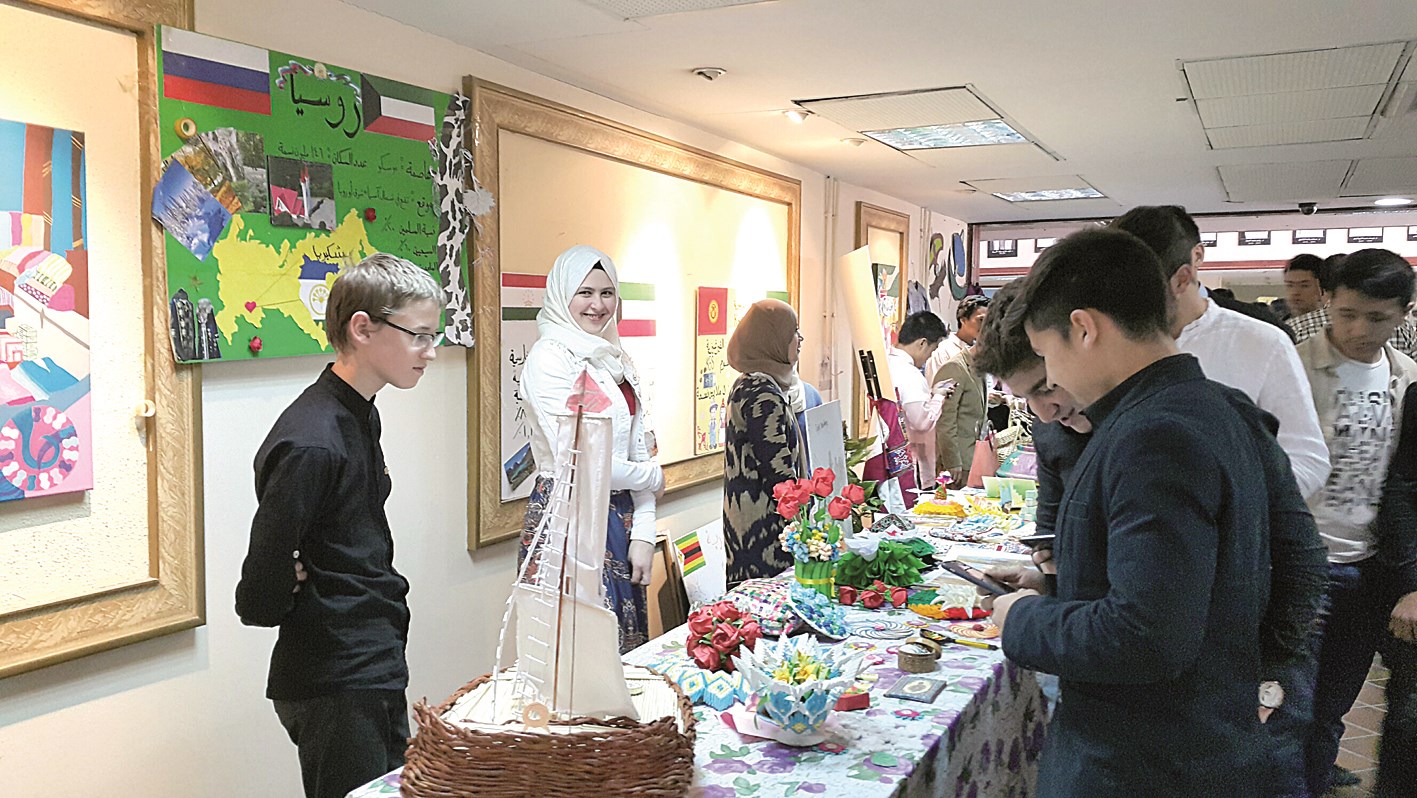 جانب من المعرض المقام على هامش الحفل