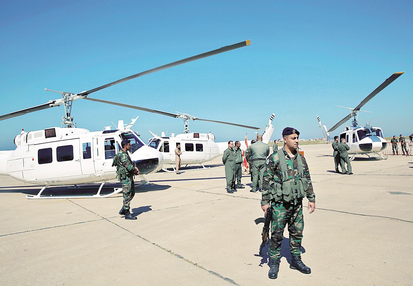 u0627u0644u0645u0631u0648u062du064au0627u062a u0627u0644u0623u0645u064au0631u0643u064au0629 u0641u064a u0645u0637u0627u0631 u0631u0641u064au0642 u0627u0644u062du0631u064au0631u064a u0627u0644u062fu0648u0644u064a u0641u064a u0628u064au0631u0648u062a (u0623 u0628)