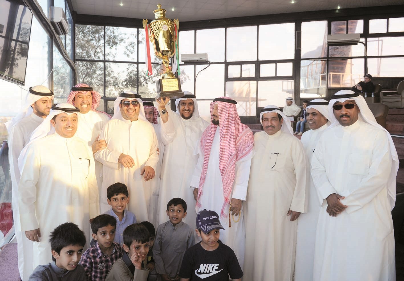 u0623u0628u0646u0627u0621 u0627u0644u062du0648u064au0644u0629 u064au0633u0644u0645u0648u0646 u0627u0644u0643u0623u0633 u0625u0644u0649 u0625u0633u0637u0628u0644 u0627u0644u0641u0631u0627u062c