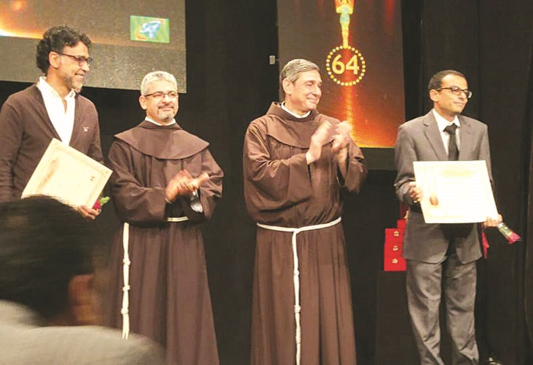 u062cu0627u0646u0628 u0645u0646 u0627u0644u062au0643u0631u064au0645