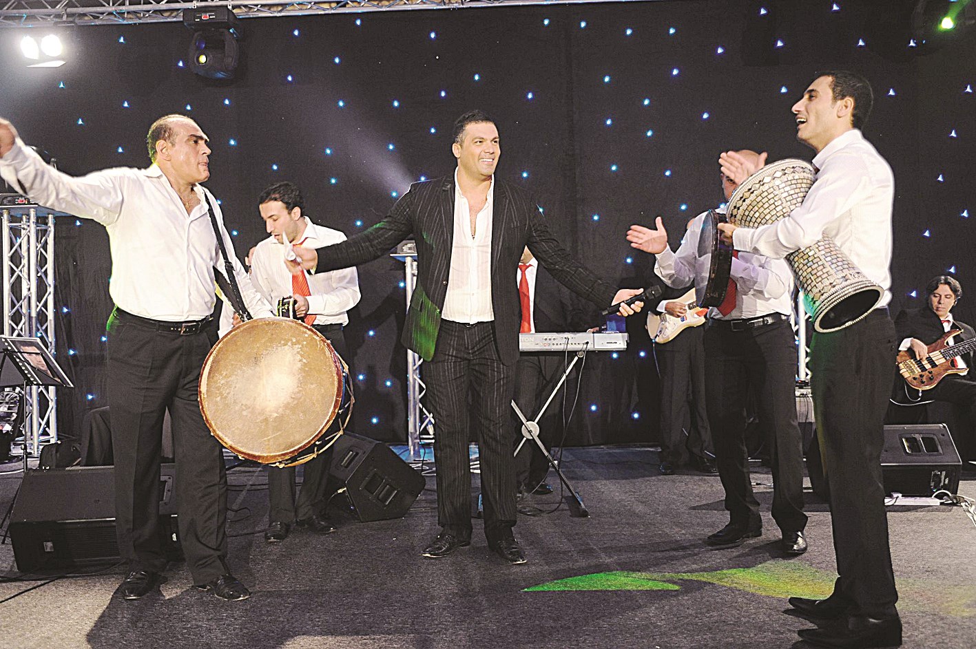 فارس كرم في إحدى حفلاته