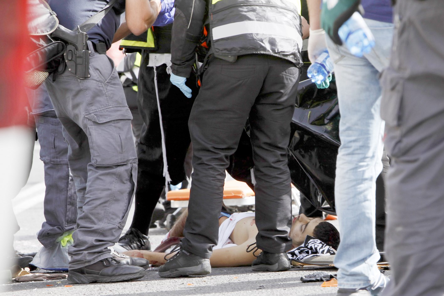 u0639u0646u0627u0635u0631 u0645u0646 u0627u0644u0634u0631u0637u0629 u0627u0644u0625u0633u0631u0627u0626u064au0644u064au0629 u0642u0631u0628 u062cu062bu0629 u0645u0647u0627u062cu0645 u0641u0644u0633u0637u064au0646u064a u0641u064a u0627u0644u0642u062fu0633  ( u0627 u0628)