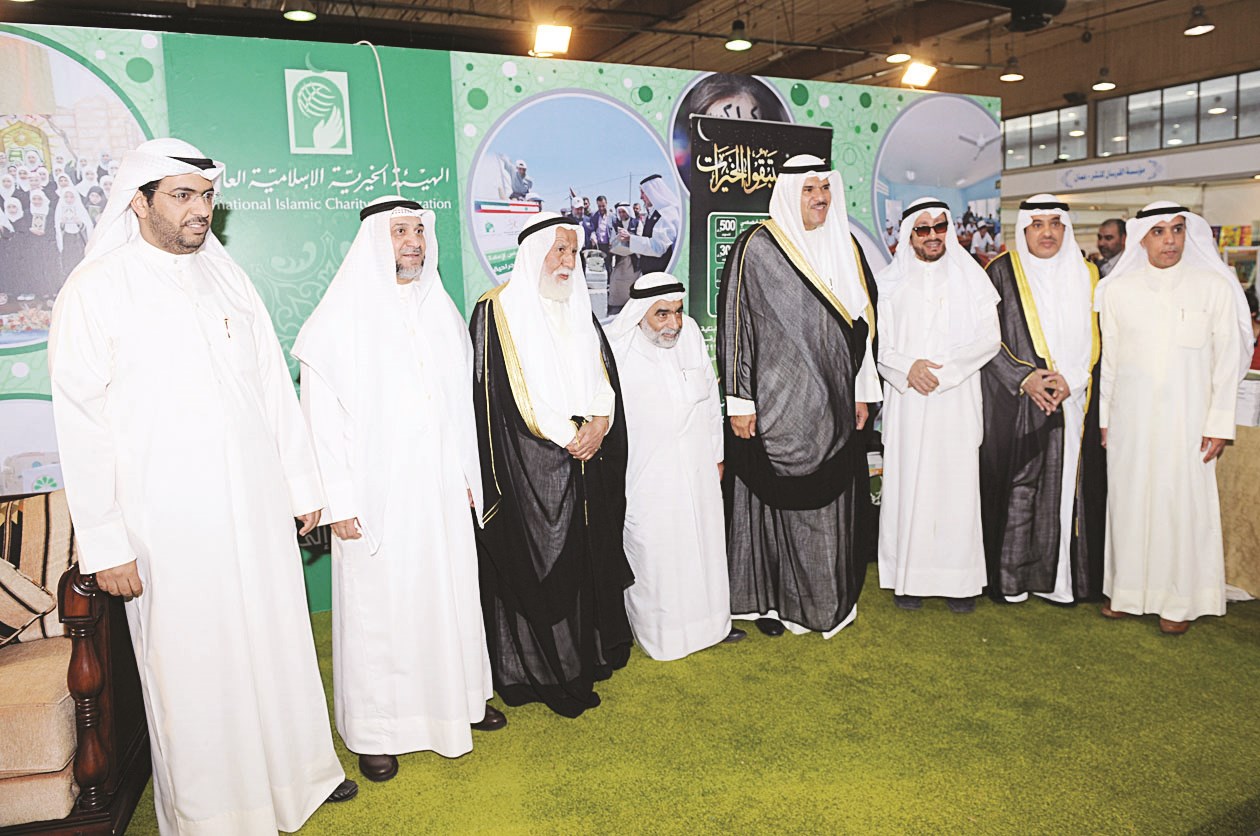 u0648u0632u064au0631 u0627u0644u0625u0639u0644u0627u0645 u0641u064a u062cu0646u0627u062d u0627u0644u0647u064au0626u0629 u0627u0644u062eu064au0631u064au0629 u0627u0644u0627u0633u0644u0627u0645u064au0629 u0627u0644u0639u0627u0644u0645u064au0629 (u062au0635u0648u064au0631 u062cu0644u0627u0644 u0645u0639u0648u0636)