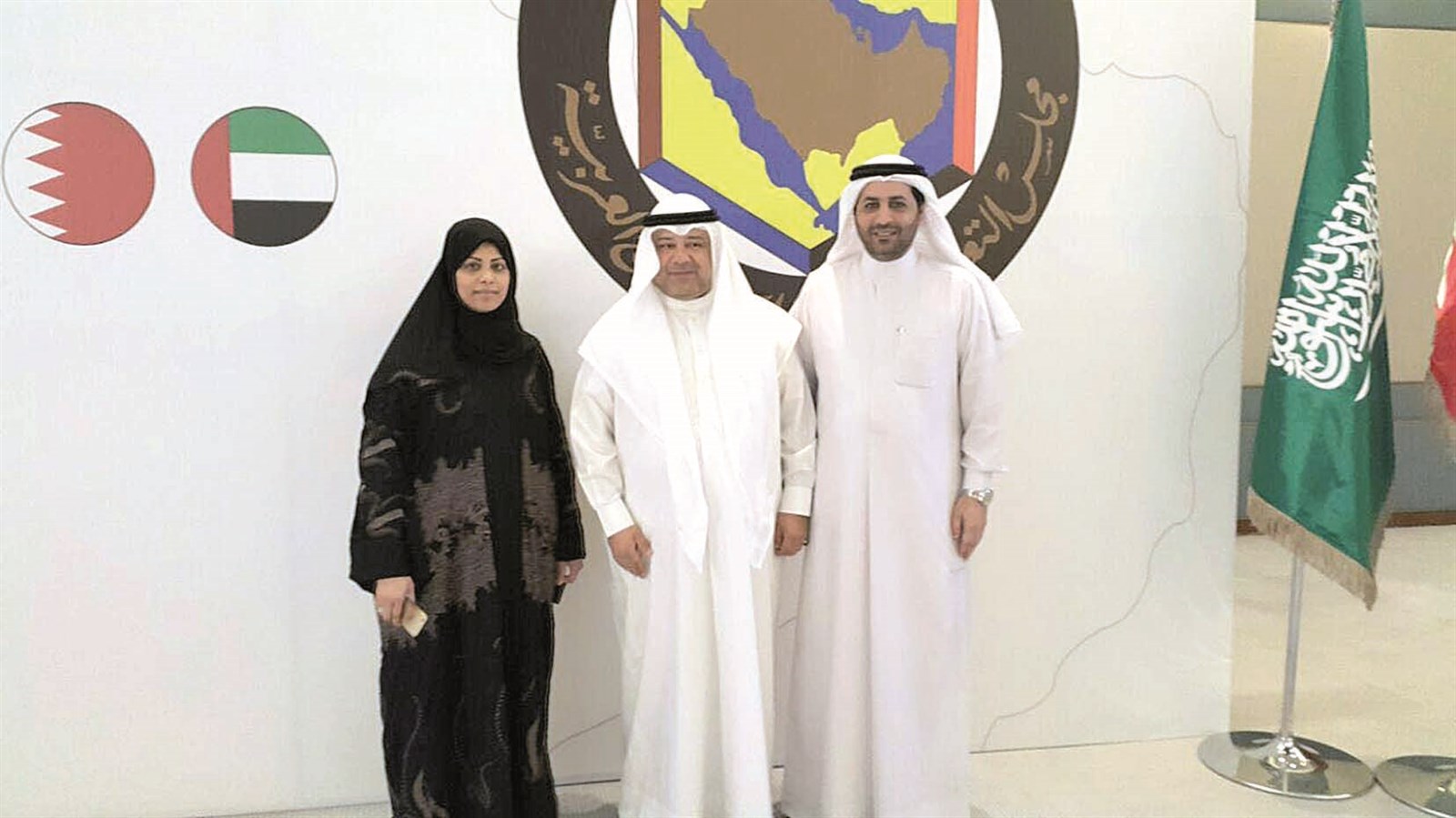 u0645u0647u062fu064a u0645u062au0648u0633u0637u0627u064b u0637u0644u0627u0644 u0627u0644u0634u0645u0631u064a u0648u0633u0639u0627u062f u0627u0644u0639u0648u0636 u0645u0646 u0648u0641u062f u0627u0644u0643u0648u064au062a u0641u064a u0627u0644u0627u062cu062au0645u0627u0639