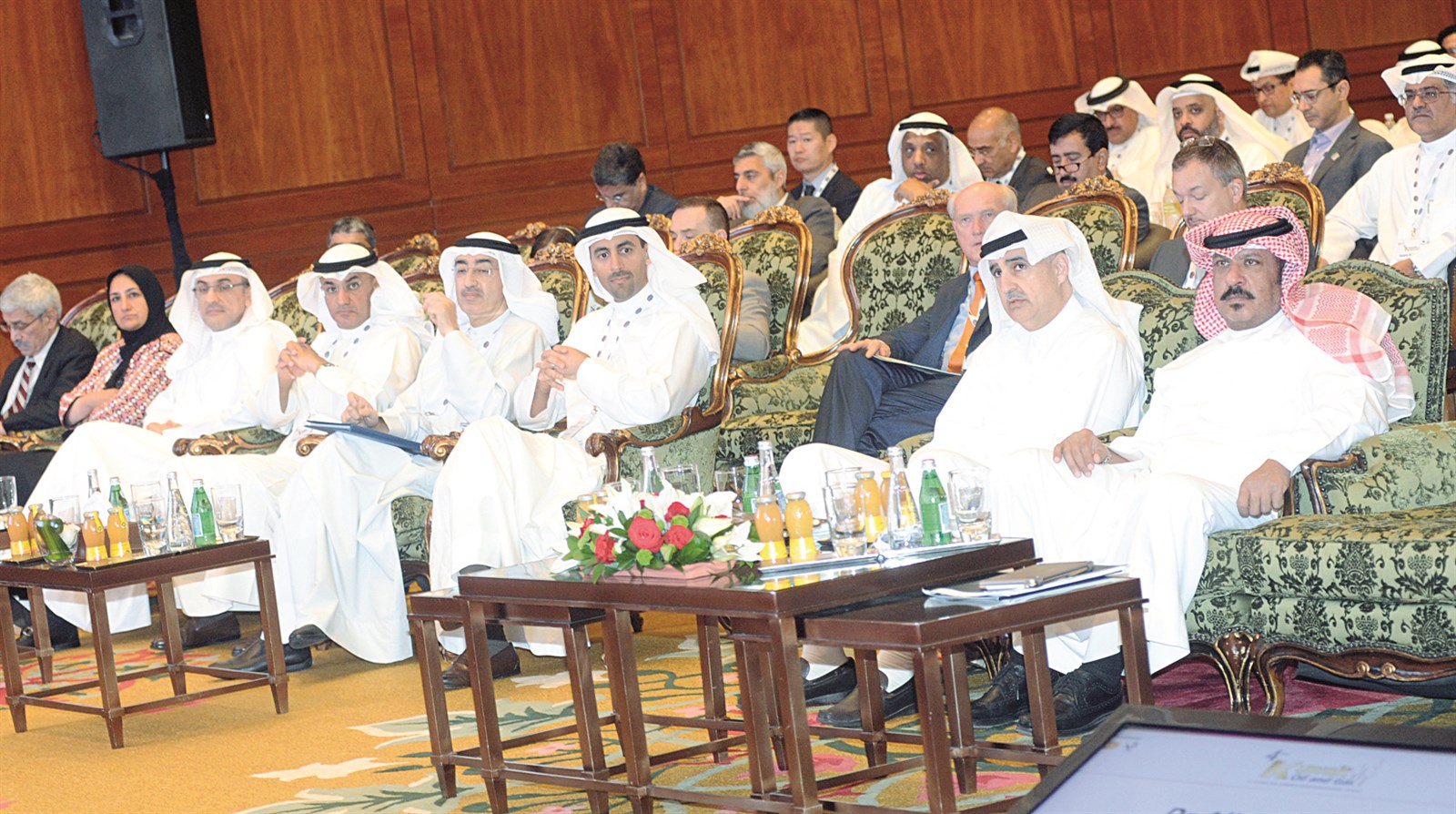 u0627u0644u0639u062fu0633u0627u0646u064a u0648u0627u0644u062eu0627u0644u062f u0648u062cu0639u0641u0631 u062eu0644u0627u0644 u0627u0644u0645u0624u062au0645u0631 (u062au0635u0648u064au0631 u0643u0631u0645 u0630u064au0627u0628)