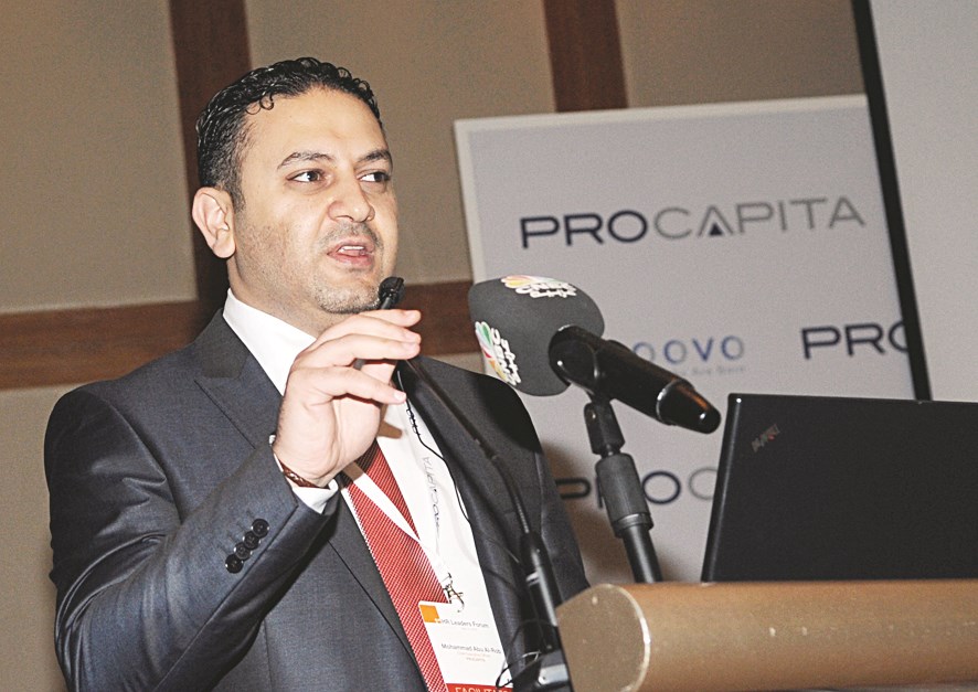 u0623u0628u0648 u0627u0644u0631u064fu0628 u0645u062au062du062fu062bu0627u064b  (u062au0635u0648u064au0631 u0643u0631u0645 u0630u064au0627u0628)